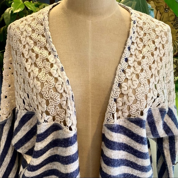 UMGEE WOMEN'S STRIPED KIMONO SWEATER - Picture 13 of 16